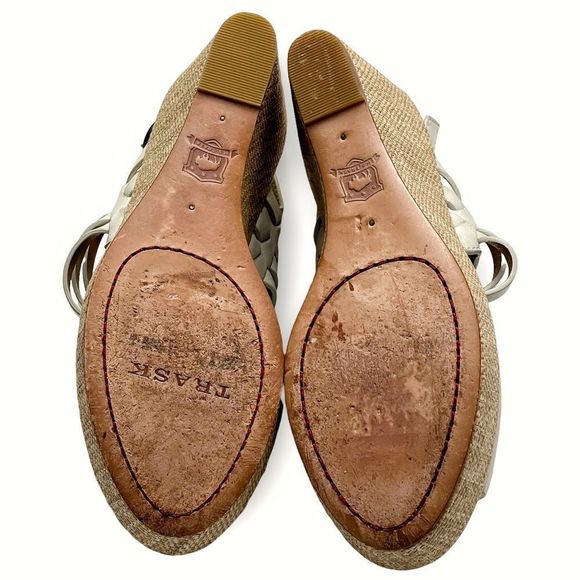 Trask 'Willow' Leather Platform Wedge Sandal - Picture 12 of 16